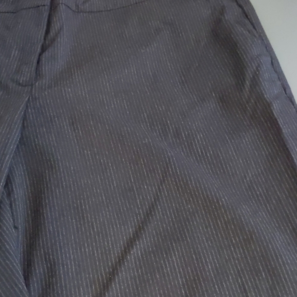 Worthington Size 8 bootcut dress pants - Picture 5 of 9